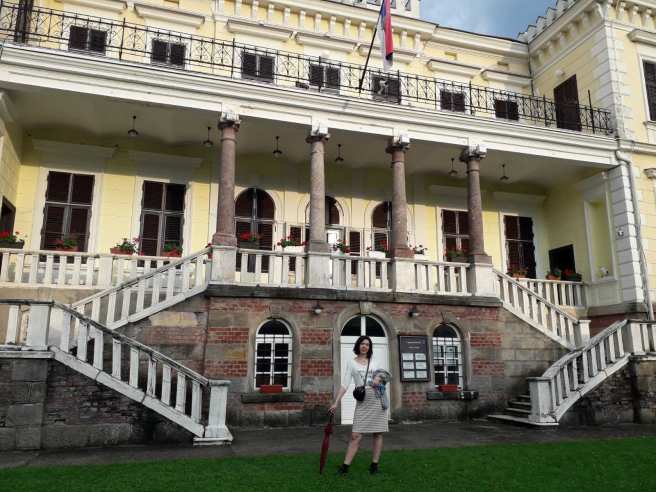 IMG-a2d34f17ff245126c3efec38400a666e-V